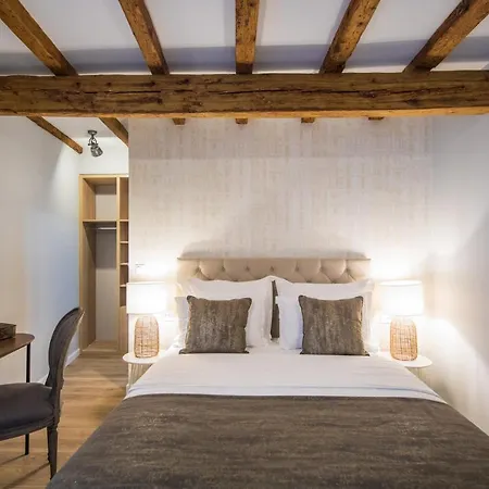Appartement Palacio Celeste *